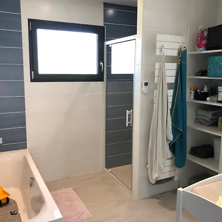 5 Etoiles Avec Piscine Chauffee Proche Plages Et Pays Basque